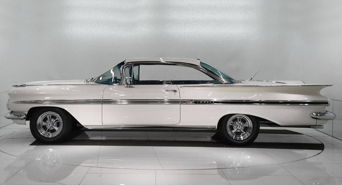 1959-Chevrolet-Impala-7