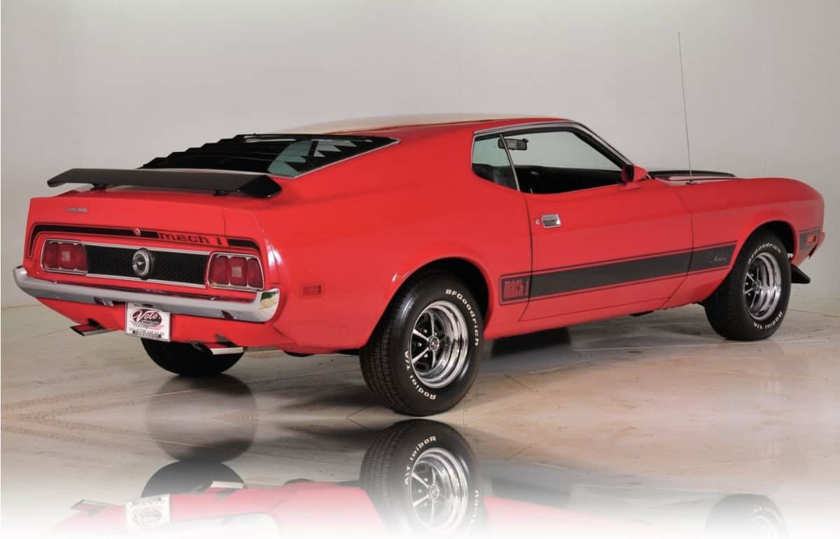 1973-Ford-Mustang-Mach1-2