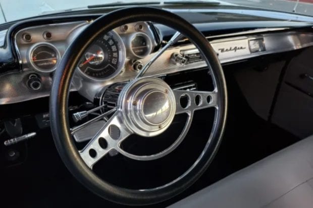 1957-Chevy-Bel-Air-Nomad-White-5