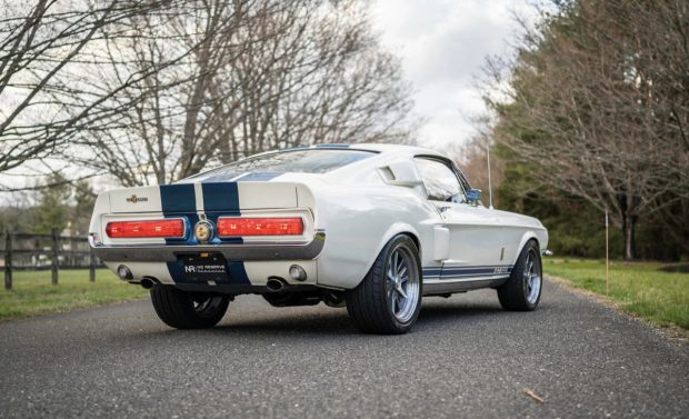 1967-Ford-Mustang-428-GT500-White-6